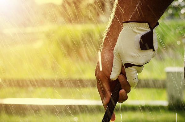 Top Picks: Golf Rain Gear You Need For The Rainy Season