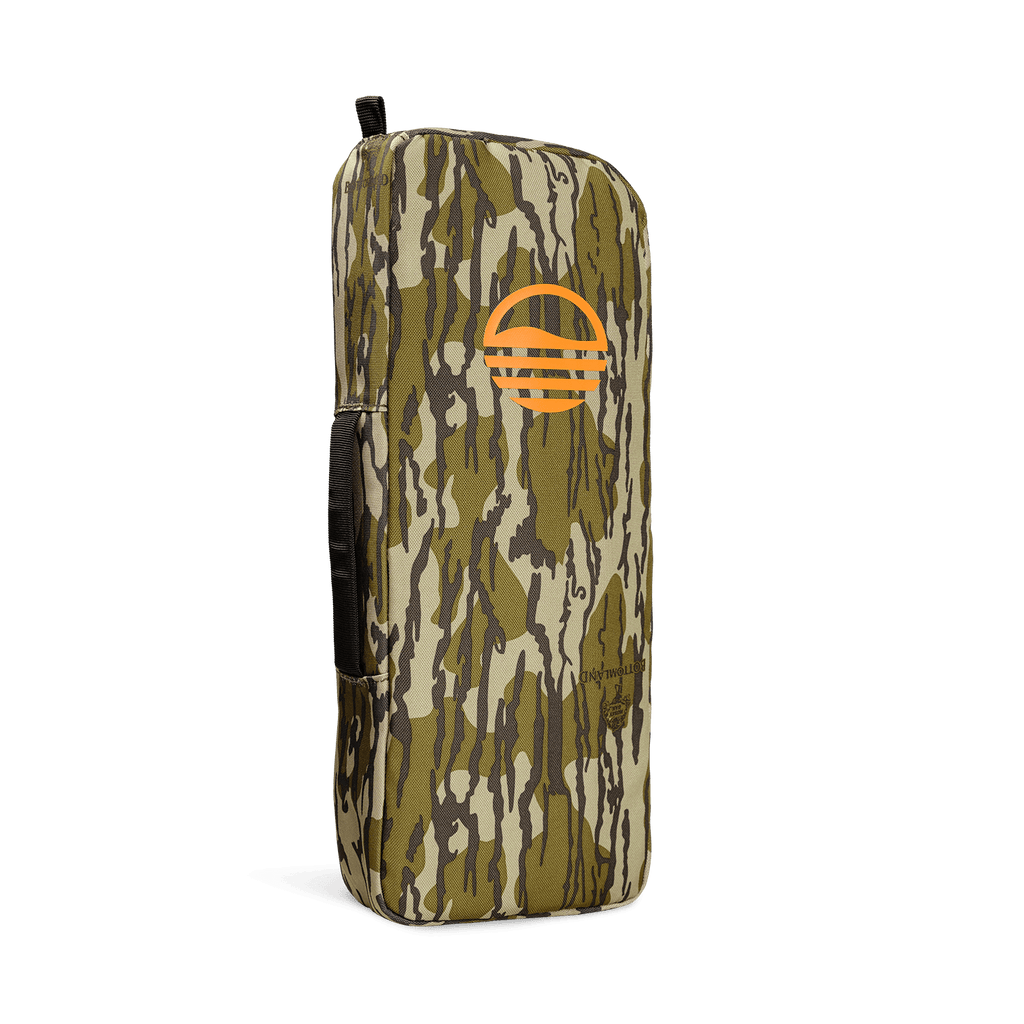 Big Frosty Golf Bag Cooler | Mossy Oak x Sunday Golf - Bottomland Camo