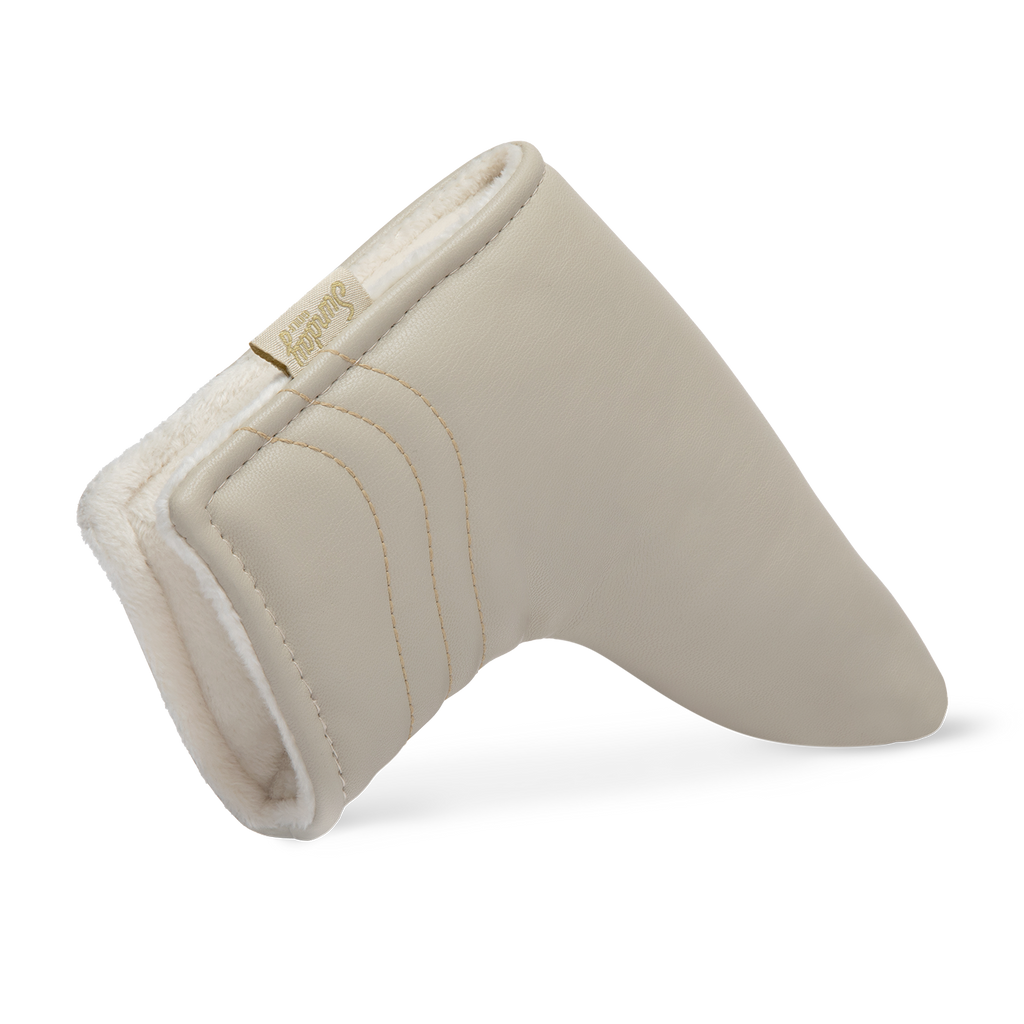 Close up shot of blade putter golf headcover in toasted almond vegan leather showing its linings
