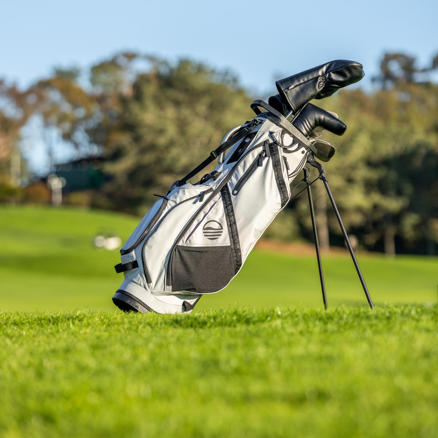 THE RANGER | Premium Stand Bag - Iron – Sunday Golf