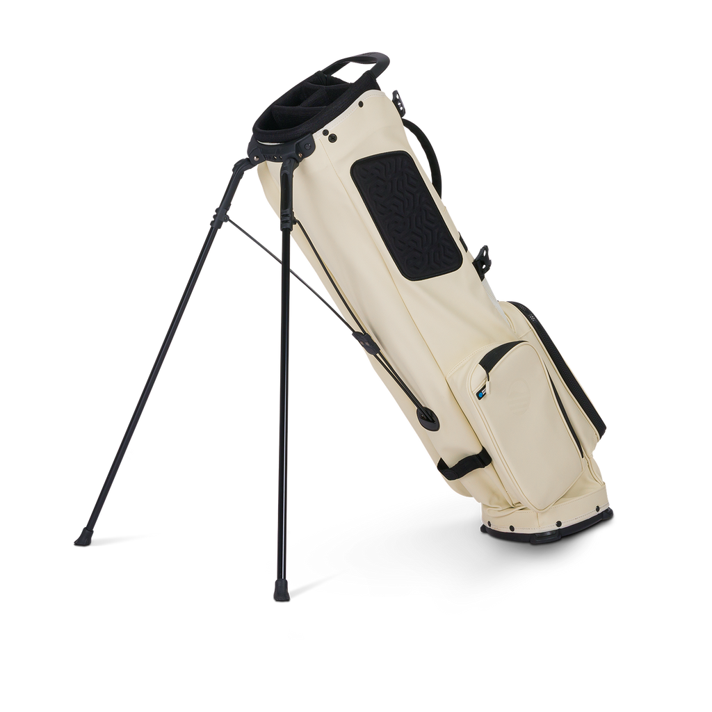A full shot of El Camino S-class golf bag in Cream facing backward 
