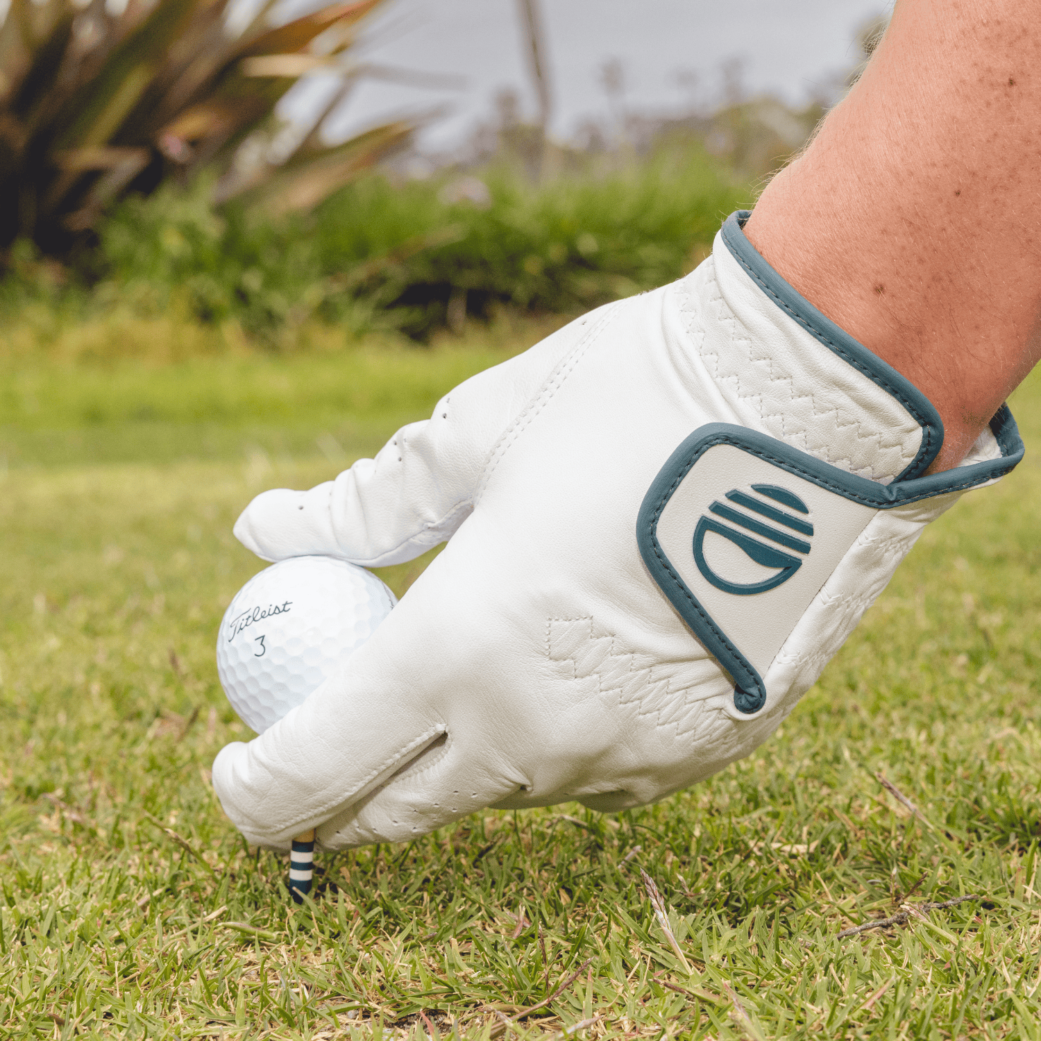 1 Pack GameDay Golf Glove