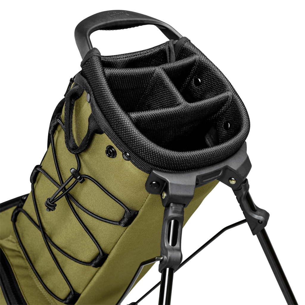 A close up top view of a Patton Green Recess kids golf bag’s 4-way divider
