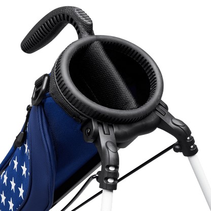 A close up top view of a patriot Loma golf bag’s 2-way divider

