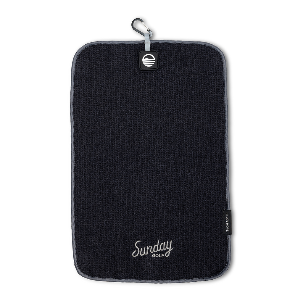 Loma Magnetic Golf Towel | Black – Sunday Golf