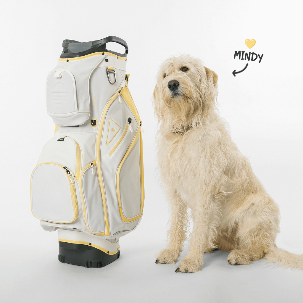 A picture of the Big Rig Mindy Lemon together with the dog "Mindy"