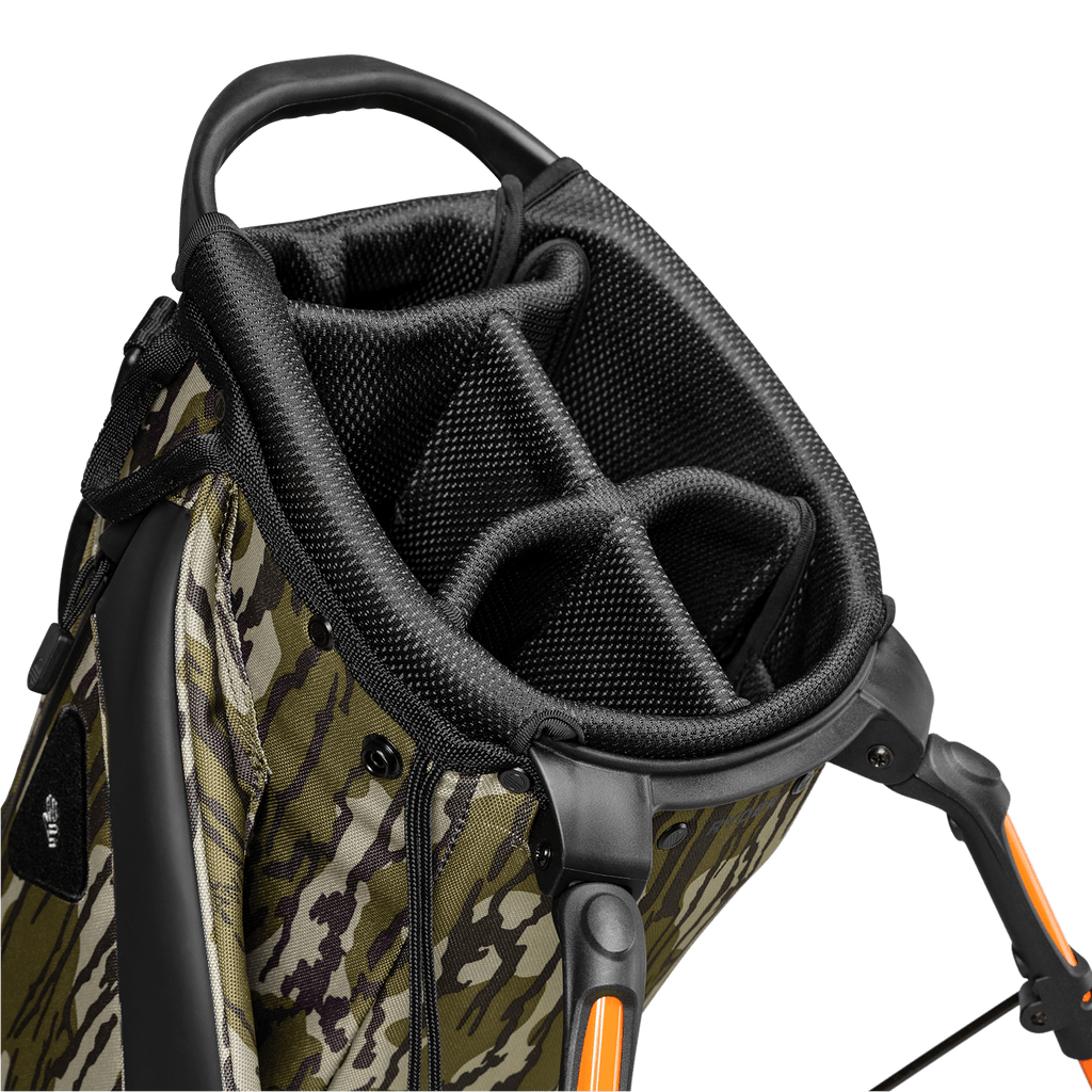 A close up top view of a mossy oak bottomland Ryder golf bag’s 5-way divider