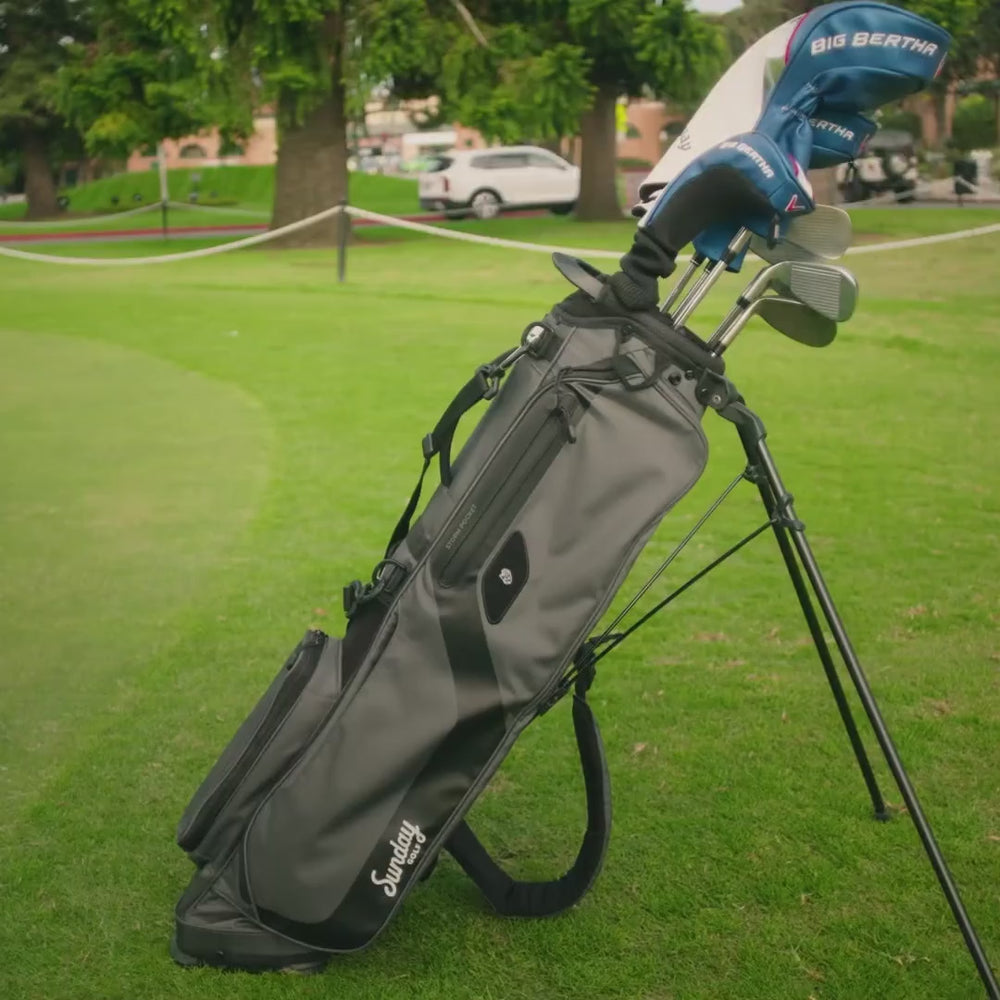 El Camino lifestyle video and explaining features of the bag